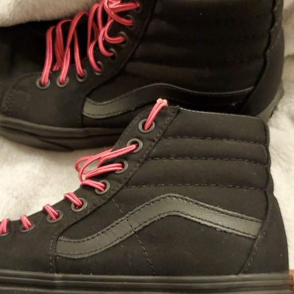 All Black Hitop Vans Sk8 NWOT - Picture 5 of 5